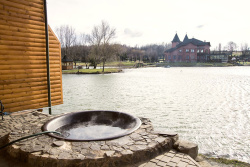 Чугунный банный чан для купания. Вместимость от 4 до 5 человек